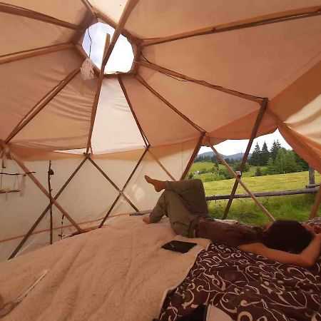 Eco Glamping - Carpathians. Retreat Hub Dzin Space Verchovyna Exteriér fotografie
